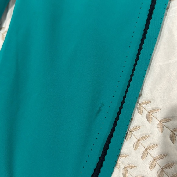 Lululemon Smooth Stride Crop Leggings - Picture 12 of 12